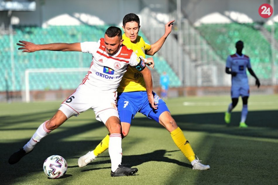 Ilustračný obrázok k článku Rekordné víťazstvo AS Trenčín: Michalovciam naložili osmičku, FOTO