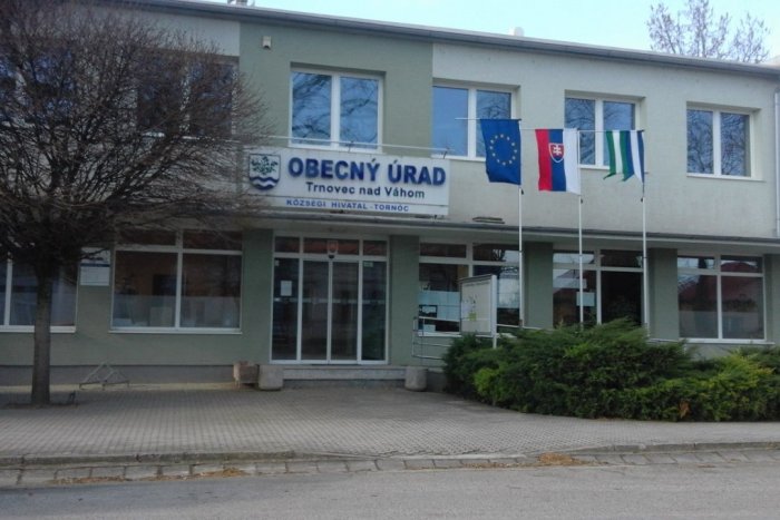 Ilustračný obrázok k článku Súhlasíte s výstavbou Centra cirkulárnej ekonomiky? V Trnovci vyhlásili referendum