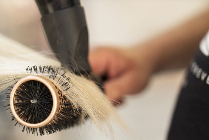 Ilustračný obrázok k článku Obrovský úspech humenskej študentky: Miriam vytvorila účes, ktorému sa žiadny iný nevyrovnal! FOTO