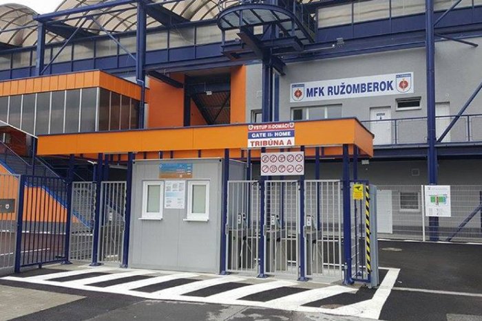 Ilustračný obrázok k článku Ružomberok privíta Dunajskú Stredu: Pozor, aby vás neprekvapili bezpečnostné opatrenia