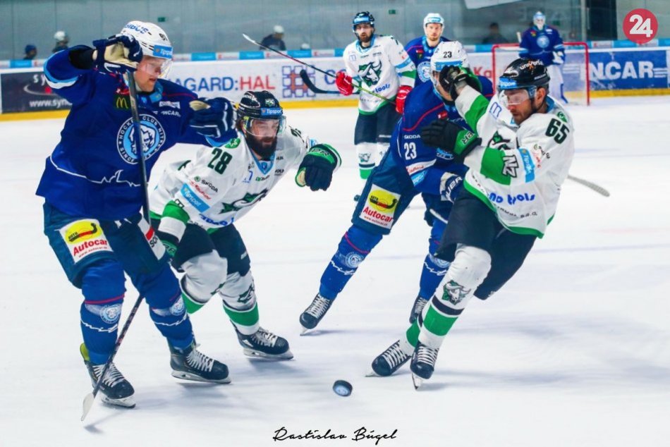 Ilustračný obrázok k článku Zámčania ponúkli divákom výborný zážitok: Derby zápas s Nitrou rozhodlo predĺženie