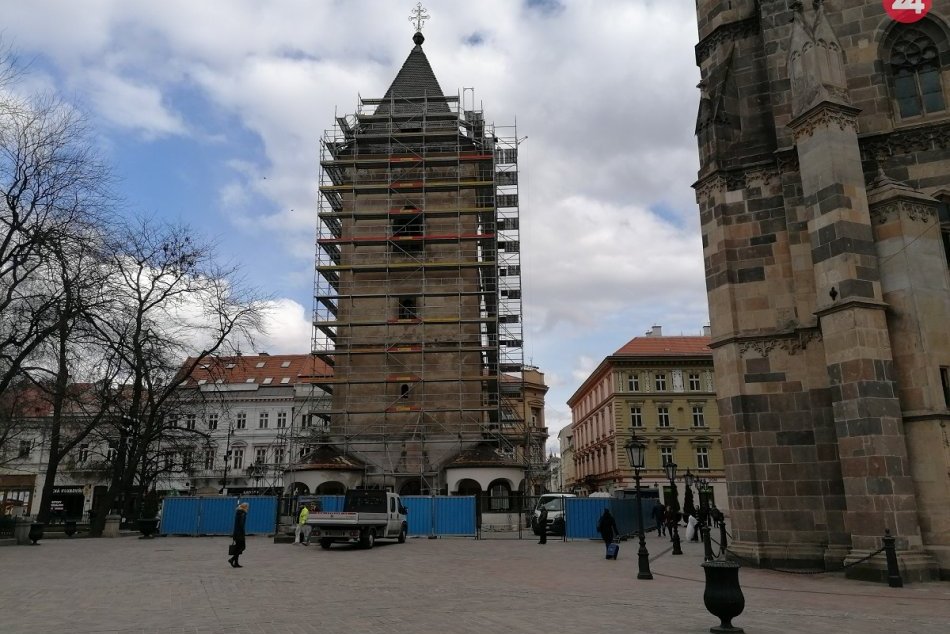 Ilustračný obrázok k článku Čo sa stalo? Počas reštaurátorských prác na Urbanovej veži nastali NEPREDVÍDANÉ skutočnosti