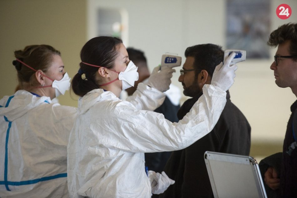 Ilustračný obrázok k článku Župný lekár Ľubomír Ševčík: Pacient s koronavírusom určite príde aj na Slovensko