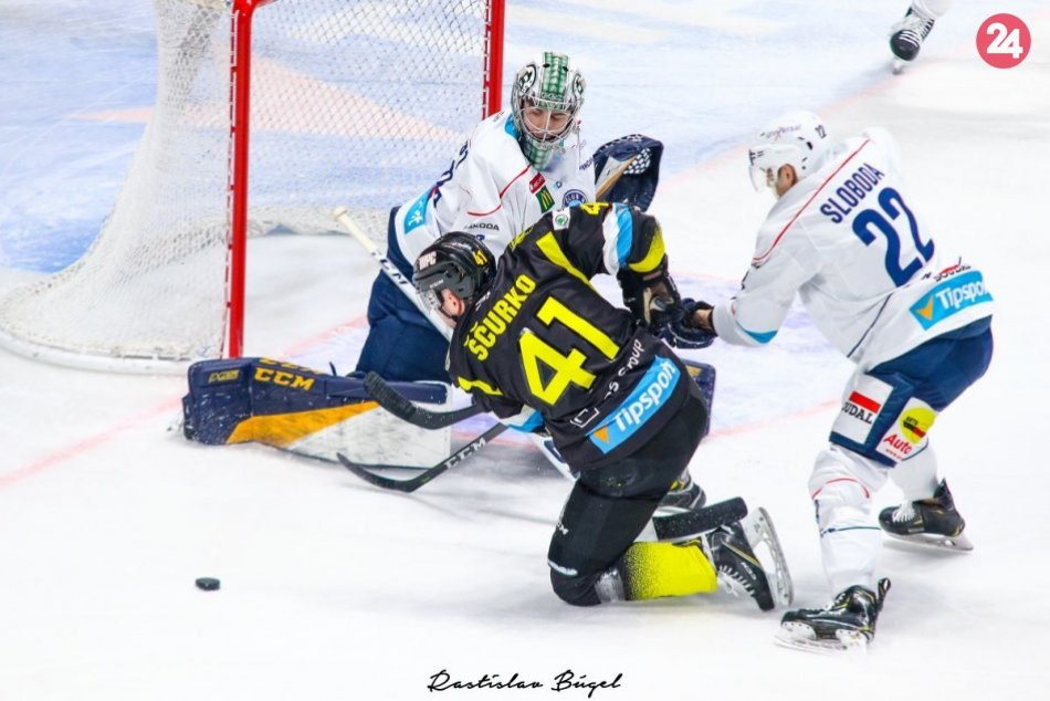 Ilustračný obrázok k článku Hokejisti Nitry na domácom ľade nezaváhali: Detve nedali žiadnu šancu