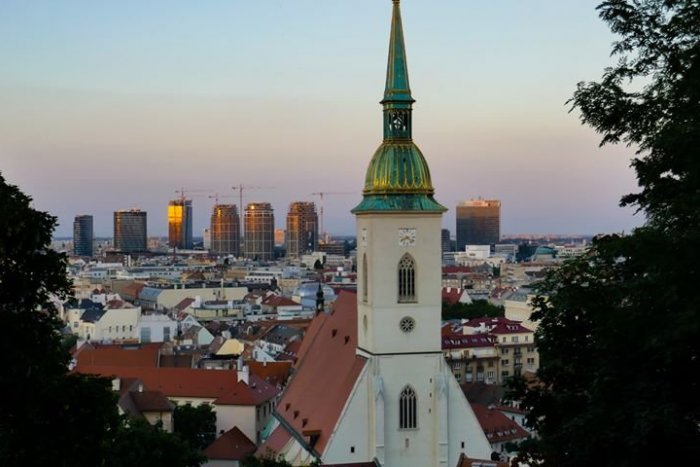 Ilustračný obrázok k článku Ako z rozprávky! TOTO je najromantickejšie volebné miesto v Bratislave