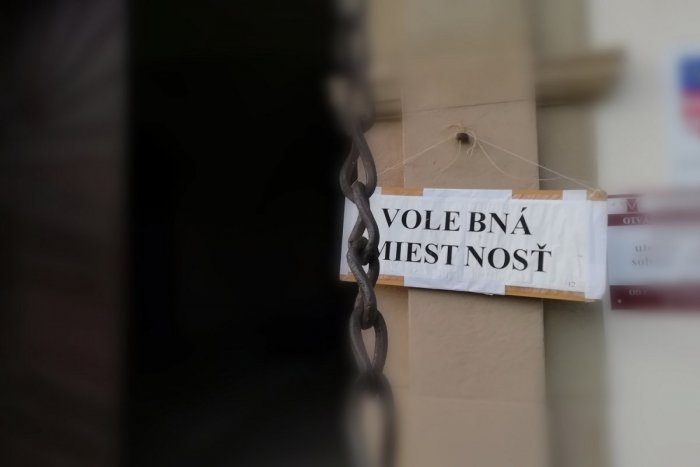 Ilustračný obrázok k článku Prekvapivé výsledky na Sliači: V 1 zo 7 okrskov triumfovala nečakaná strana