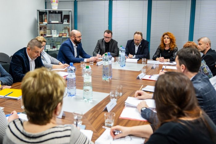 Ilustračný obrázok k článku Koronavírus: Trnavská župa upokojuje ľudí, je vraj pripravená