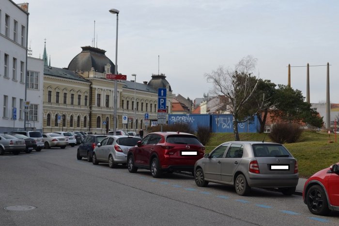 Ilustračný obrázok k článku Dočasné bezplatné parkovanie? Podľa radnice by to bol populistický krok