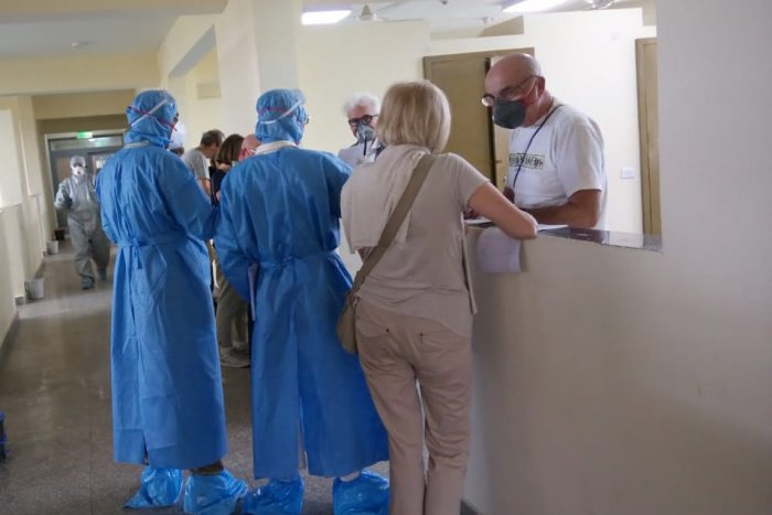 Ilustračný obrázok k článku Kraj rozdáva ochranné pomôcky všetkým ambulanciám: Čo je súčasťou balíčka?