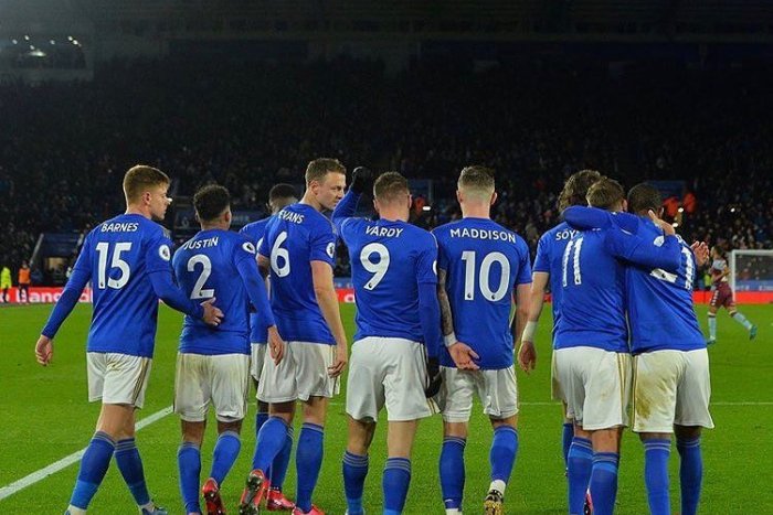 Ilustračný obrázok k článku Koronavírus: Príznaky nakazenia hlásia viacerí hráči z elitného anglického klubu!