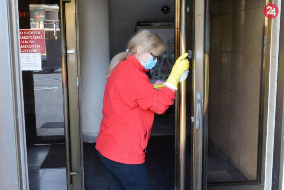 Ilustračný obrázok k článku Bez divadla budeme dlhšie: DAB v Nitre ostáva zatvorené