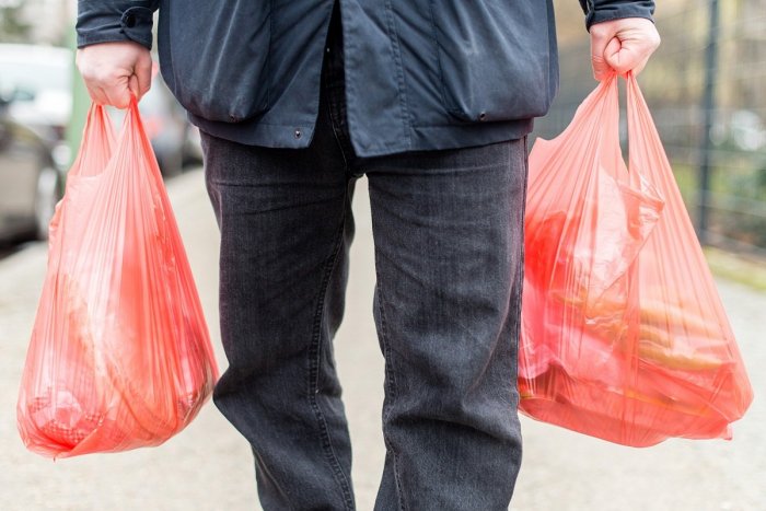 Ilustračný obrázok k článku Donáška liekov aj potravín: Krásne gesto pre Bystričanov, ktorí potrebujú pomoc