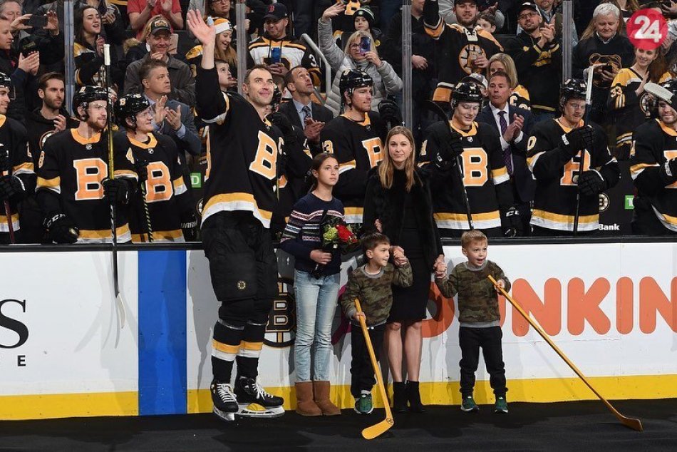 Ilustračný obrázok k článku Chára zbalil rodinu a odišiel na slnečnú Floridu: Spravil to kvôli TOMUTO!