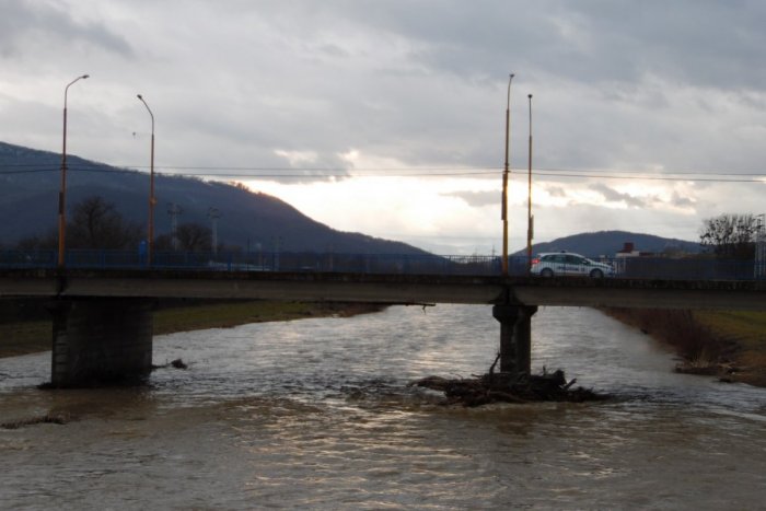 Ilustračný obrázok k článku Na pretrase MHD, rúška či Detská poliklinika: Humenné vydalo ďalšiu vlnu opatrení