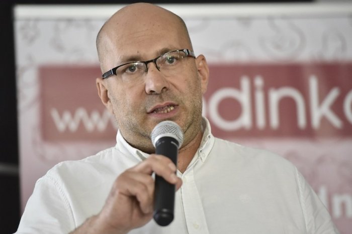 Ilustračný obrázok k článku Majú sa tehotné ženy obávať? Hrozia potraty? Gynekológ vám všetko vysvetlí