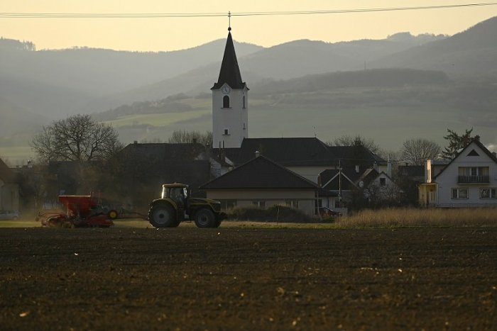 Ilustračný obrázok k článku Je tu oficiálny príchod jari, ale teploty klesnú až o 15 °C! Jeden deň bude extra chladný + PREDPOVEĎ
