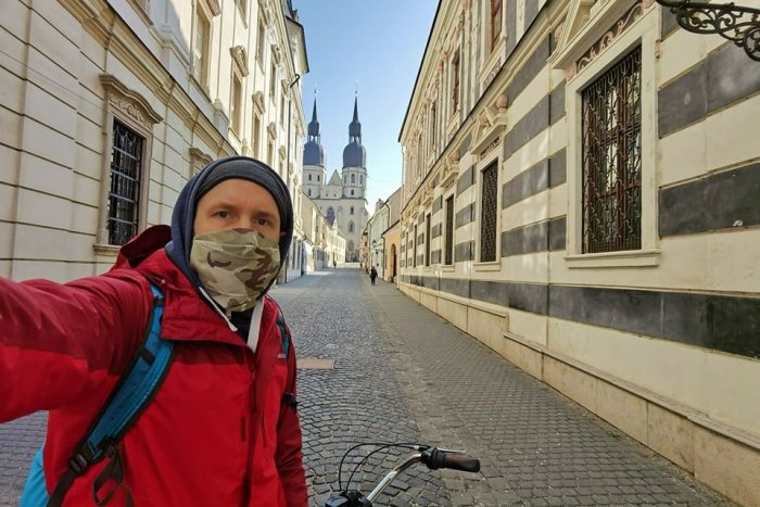 Ilustračný obrázok k článku Bročka: Znížime plat zamestnancov Mesta, vzdávam sa celého platu nad rámec zákonného minima