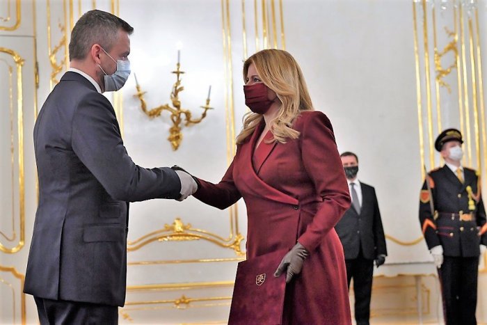 Ilustračný obrázok k článku Prezidentka Čaputová prijala v Prezidentskom paláci demisiu Pellegriniho vlády