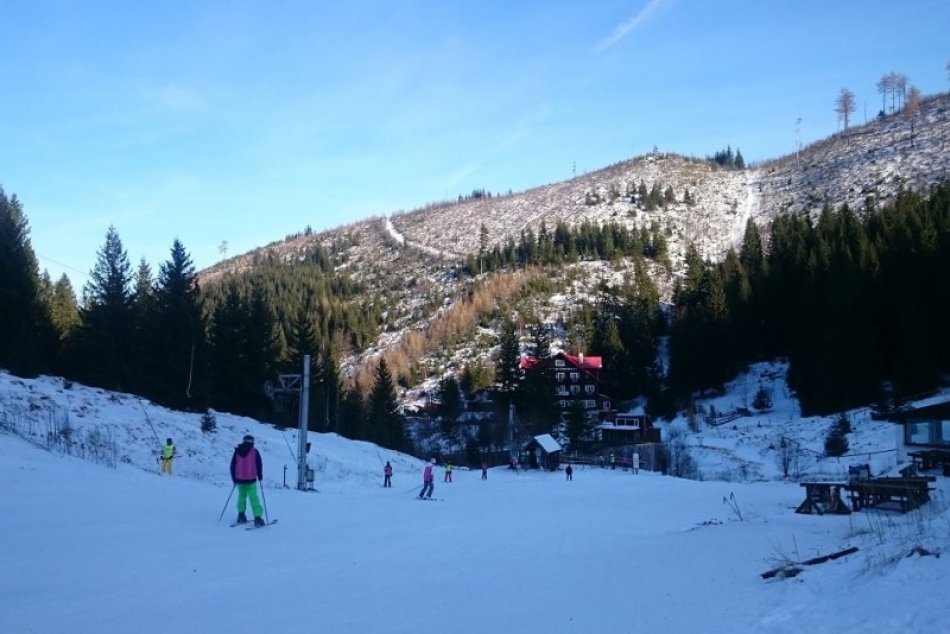 Ilustračný obrázok k článku Lyžiari a turisti sa potešia: Dočkajú sa nových spojov na Srdiečko a Čertovicu