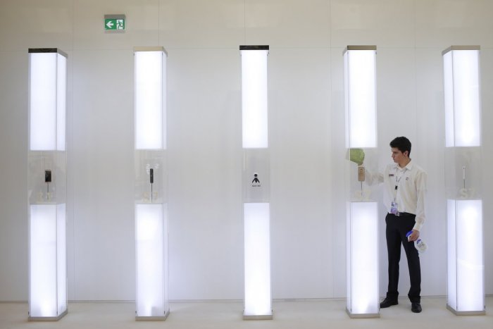 Ilustračný obrázok k článku SVET O SLOVENSKU: Ďalšia veľká fabrika zatvára kvôli koronavírusu