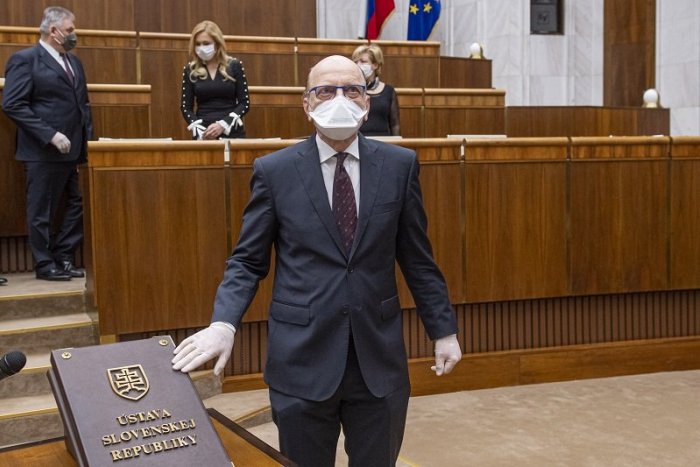 Ilustračný obrázok k článku Nielen Baránik, ale aj ďalšia poslankyňa už poznajú výsledky testu na COVID-19