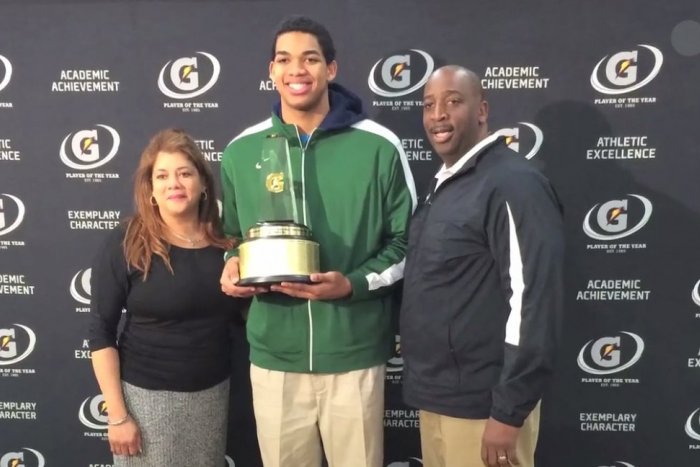 Ilustračný obrázok k článku Hviezda NBA je v úzkych: Matka je v kóme a otec s príznakmi KORONAVÍRUSU!