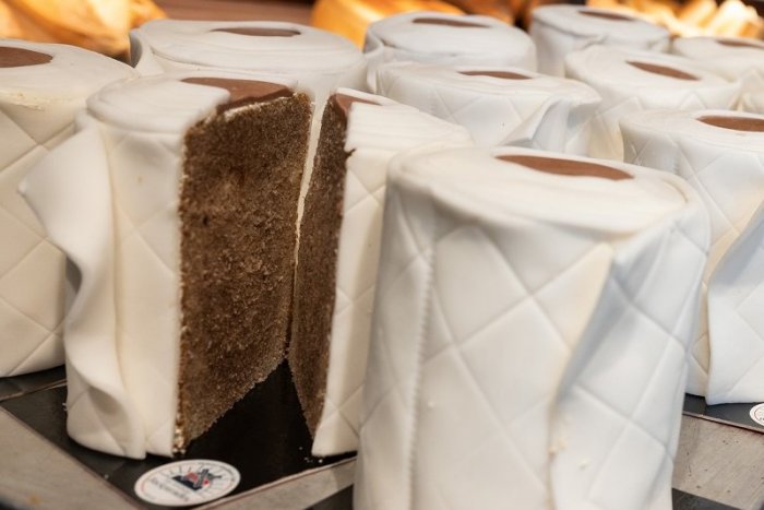 Ilustračný obrázok k článku KURIOZITA DŇA: Keď hnedá pochúťka z toaletného papiera ide na dračku