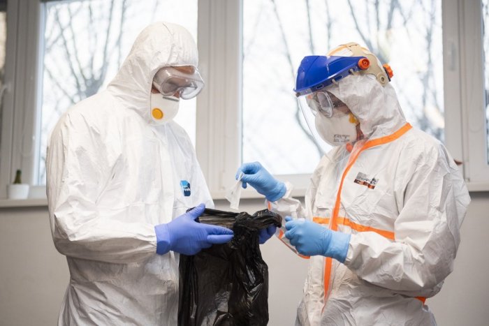 Ilustračný obrázok k článku Koronavírus: Rýchlotesty odhalia ochorenie len ak už máte klinické príznaky