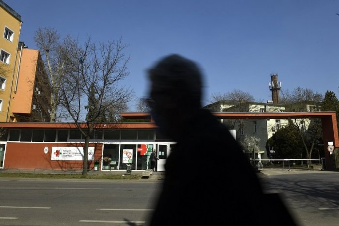 Ilustračný obrázok k článku Bývate v Maďarsku? Vláda nariadila čiastočný zákaz vychádzania