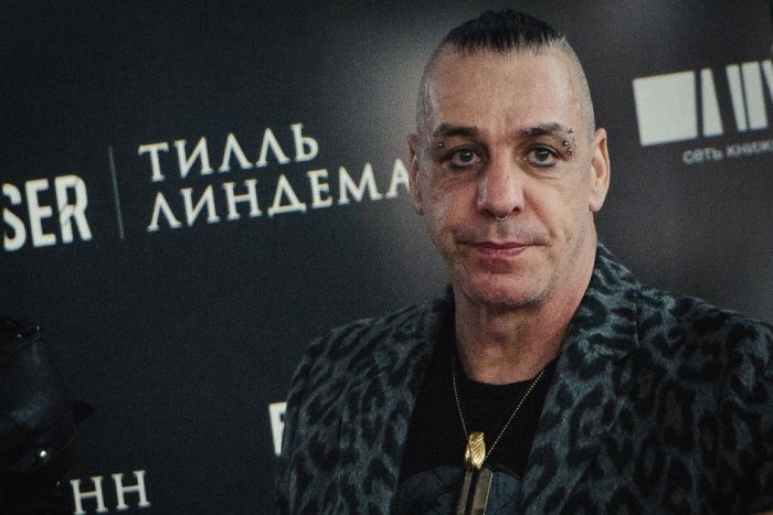 Ilustračný obrázok k článku Celý svet je v ŠOKU: Spevák Rammsteinu má koronavírus a bojuje o ŽIVOT!