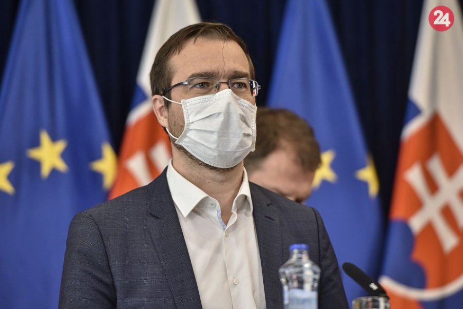 Ilustračný obrázok k článku Štát zakáže predaj respirátorov: Čo majú robiť tí, ktorí ich už majú doma?