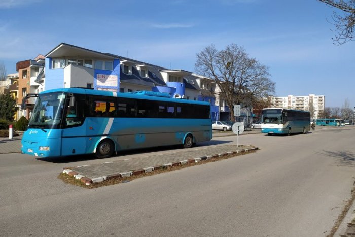 Ilustračný obrázok k článku Do školy zadarmo: Žiaci môžu opäť využívať bezplatnú MHD