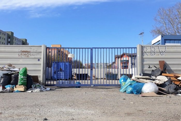 Ilustračný obrázok k článku Od stredy budú zatvorené všetky tri zberné dvory, dva otvoria v utorok