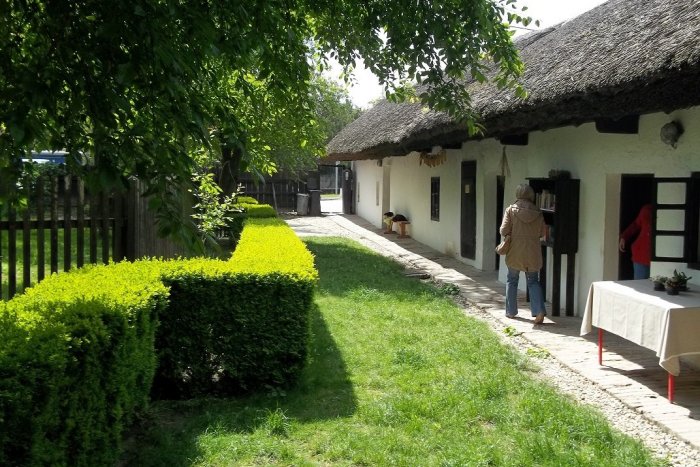 Ilustračný obrázok k článku Z domu ani na krok: Šaliansky domček si pozrite vďaka virtuálnej prehliadke