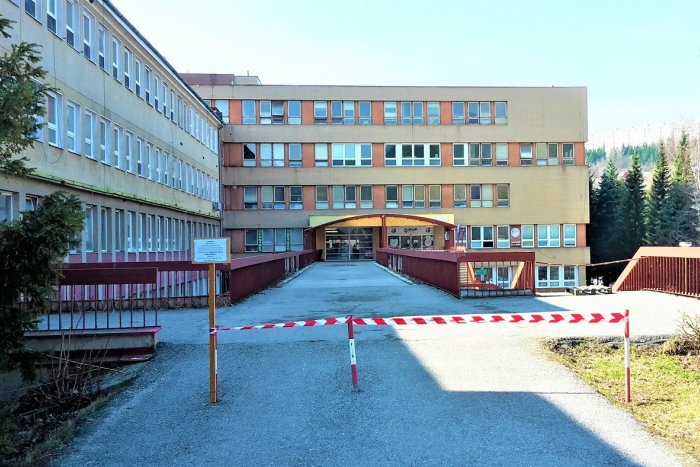 Ilustračný obrázok k článku Štát sa rozhýbal: Pomoc do považskobystrickej nemocnice