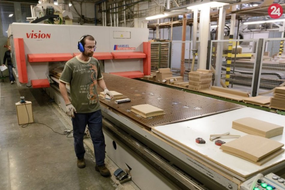 Ilustračný obrázok k článku Smelé plány lokálneho zamestnávateľa: Decodom Topoľčany plánuje zvýšiť tržby o dva milióny