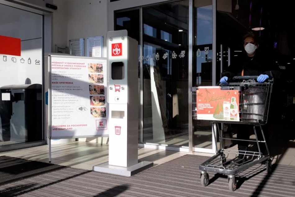 Ilustračný obrázok k článku Nový COVID automat je známy: V akej farbe budú okresy Nitrianskeho kraja?