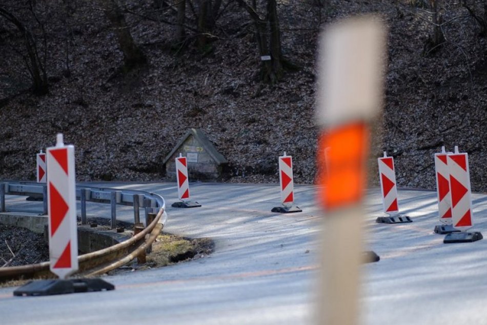 Ilustračný obrázok k článku Kraj začal s opravou priepustu v lokalite Gregorov prameň, FOTO