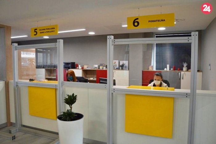 Ilustračný obrázok k článku Tri hodiny denne: Mestský úrad pracuje v obmedzenom režime