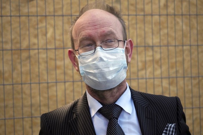 Ilustračný obrázok k článku Môže blackout znížiť imunitu? Podľa profesora Jarčušku to nie je optimálne riešenie