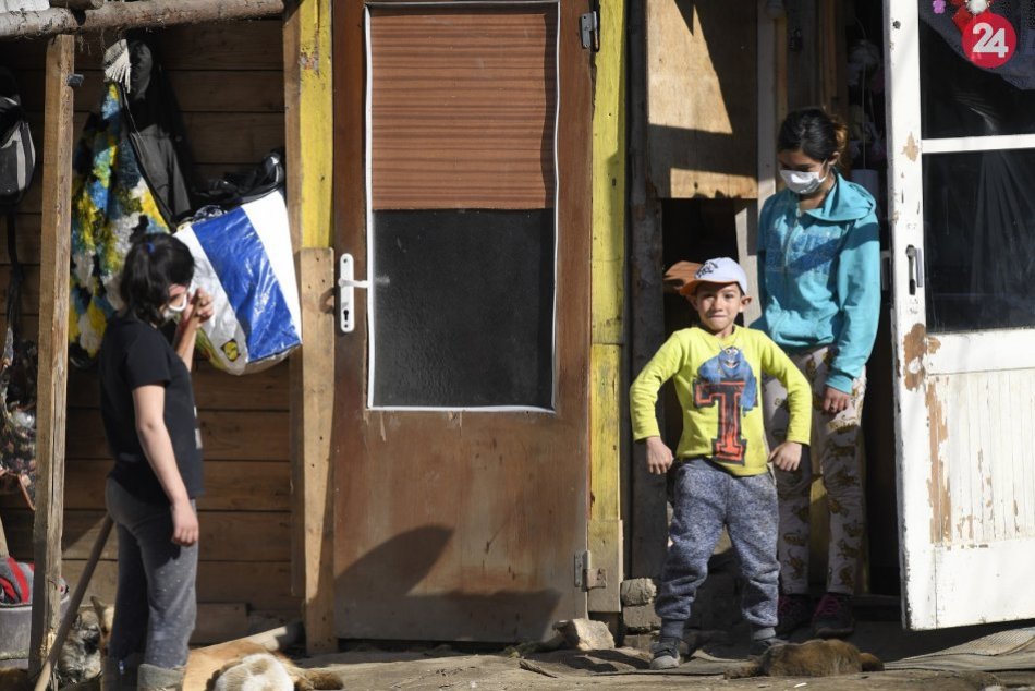 Ilustračný obrázok k článku Karantény pre rómske osady? Ak splnia jednu podmienku, odrežú ich od sveta