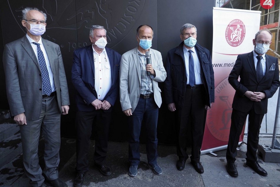 Ilustračný obrázok k článku Podľa košického nápadu vyrábajú špičkové pľúcne ventilátory účinné v boji proti ochoreniu COVID-19