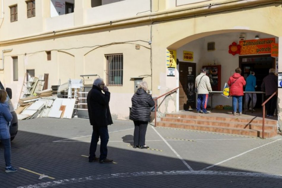 Ilustračný obrázok k článku Na nitriansku tržnicu sa vrátil život: Rady sú pred galantériami i záhradníctvami