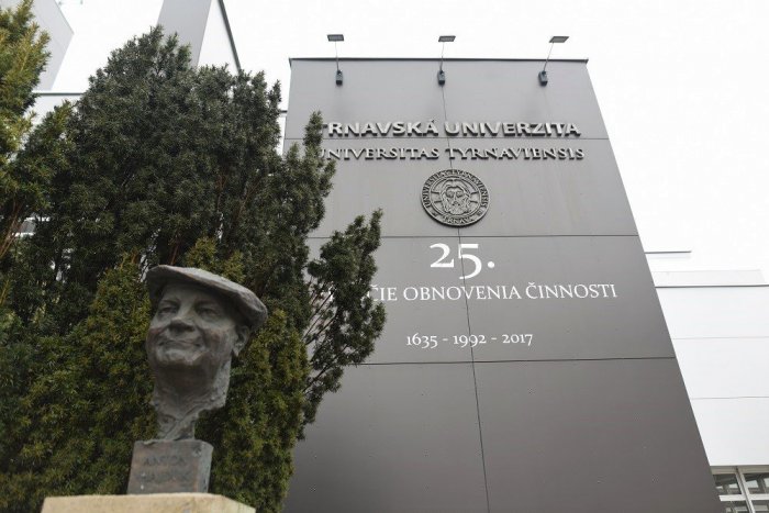 Ilustračný obrázok k článku Nového rektora Trnavskej univerzity NEZVOLILI: O post sa uchádzajú dvaja kandidáti