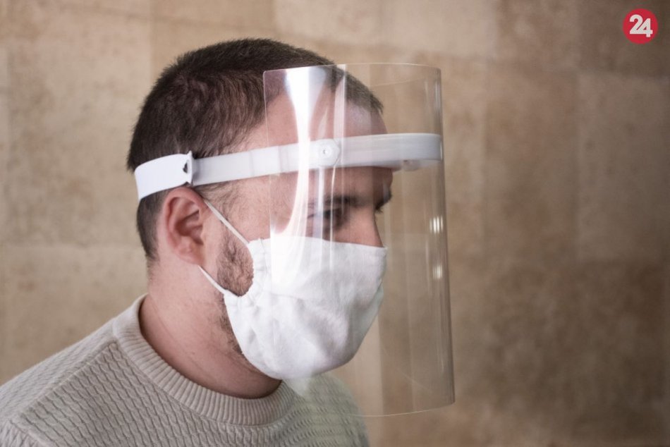 Ilustračný obrázok k článku Vojna proti koronavírusu: Pomáhajú aj študenti zo Šurian a Tvrdošoviec