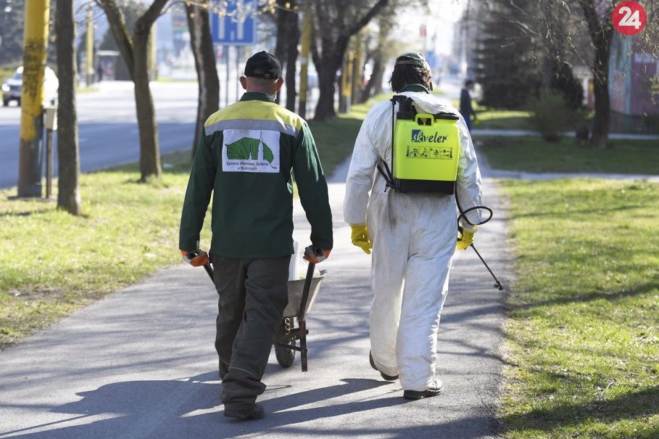 Ilustračný obrázok k článku V Lučenci opäť dezinfikujú verejné miesta: Ako postupovať pri bytových domoch?