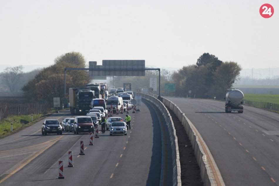 Ilustračný obrázok k článku Ceny diaľničných známok sa nezvyšovali 10 rokov. Aký bude cenník od nového roka?