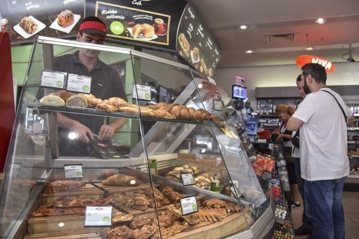 Ilustračný obrázok k článku Opatrenia vlády pre firmy, zamestnancov a živnostníkov: Čo všetko im bude odpustené?