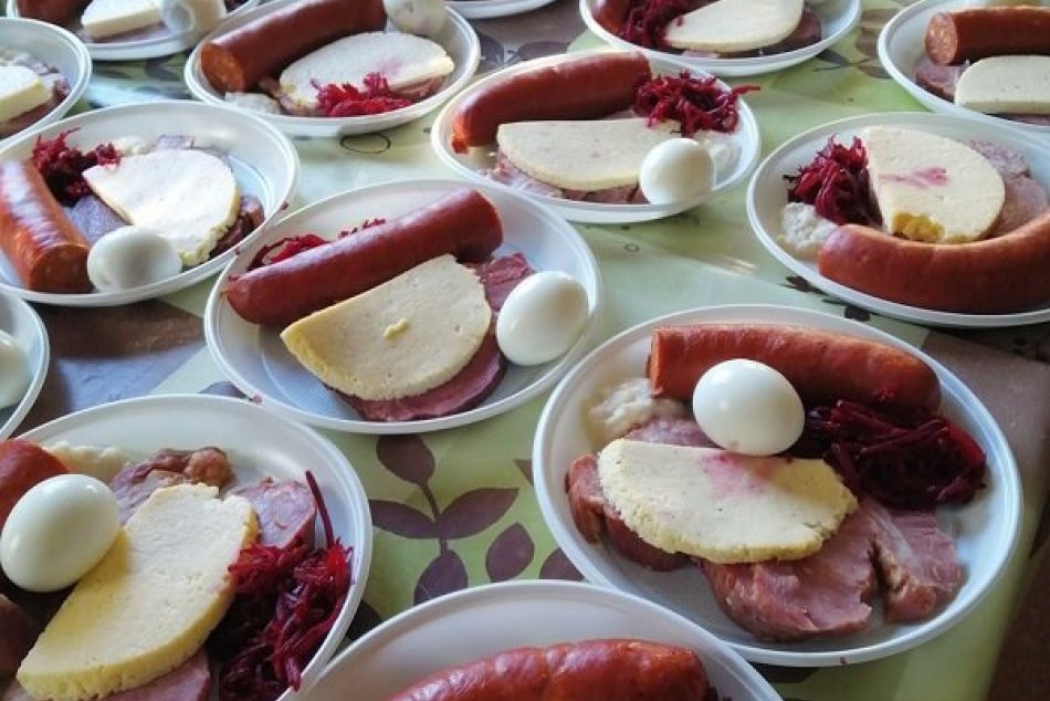 Ilustračný obrázok k článku Košickí bezdomovci oslávili Veľkú noc za zatvorenými dverami