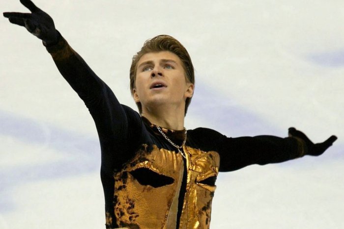 Ilustračný obrázok k článku Z krasokorčuliara Jagudina sa stala žena! Známy Rus ukázal fotku ako DÔKAZ